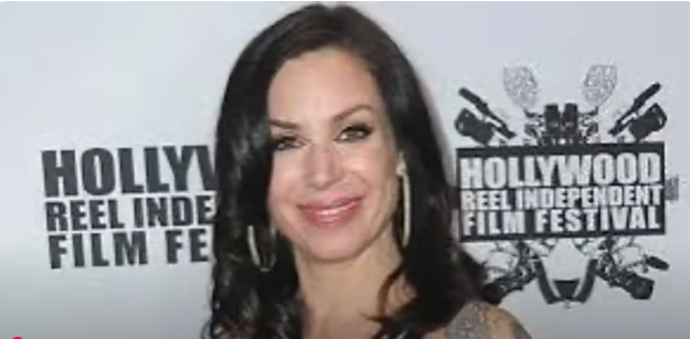 Best-Selling Author Jillian Lauren Shot by Police in Los Angeles After Backyard Standoff 1 Author 1 Dashing News
