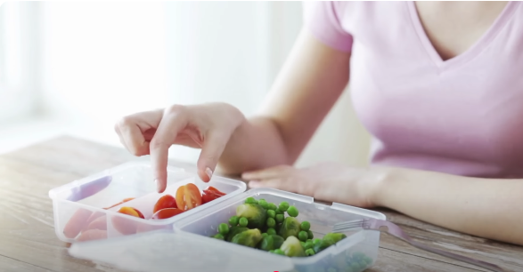 Household Plastics Linked to Thousands of Heart Disease Deaths Worldwide, Study Reveals 1 Plastic 2 Dashing News